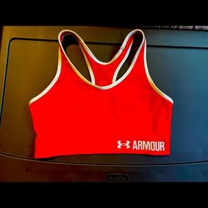 Under Armour Sports Bra no pads